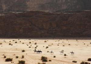 Metsikus läänes; Wadi Rum; matk Jordaanias; Andres Org 